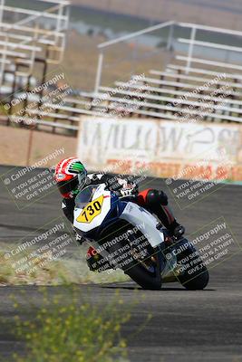 media/Jun-04-2022-WERA (Sat) [[b852bbbd55]]/Practice Races/5-750cc and up novices/